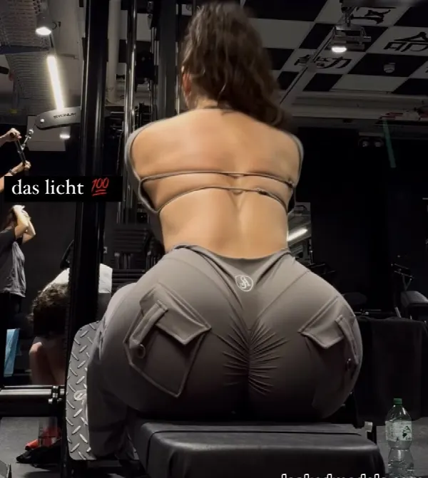 Lya Aylin слив фото 7