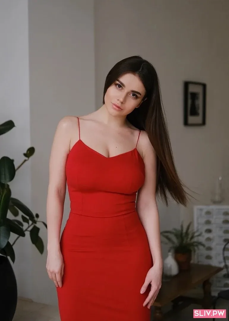 Сабина Хайрова слив фото